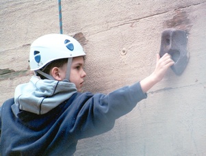 climbing boy climbing boy